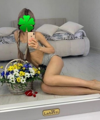 Катенька, 23 года